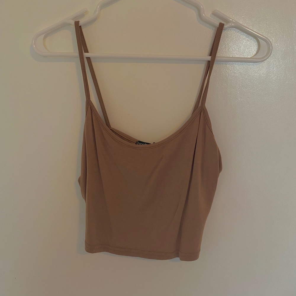 CAMEL CROP TANK